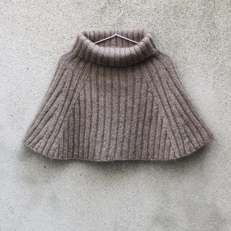 Nordhavn Cape – Strickanleitung & Garnpaket