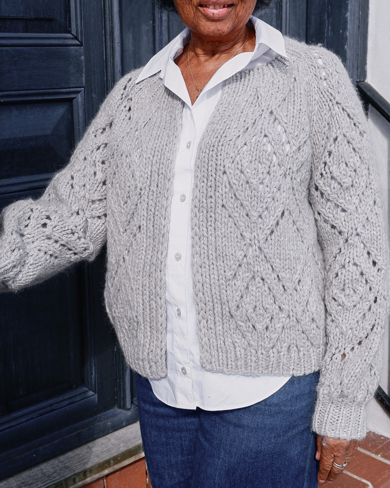Clotilde Cardigan – Strickanleitung & Garnpaket - BONIFAKTUR