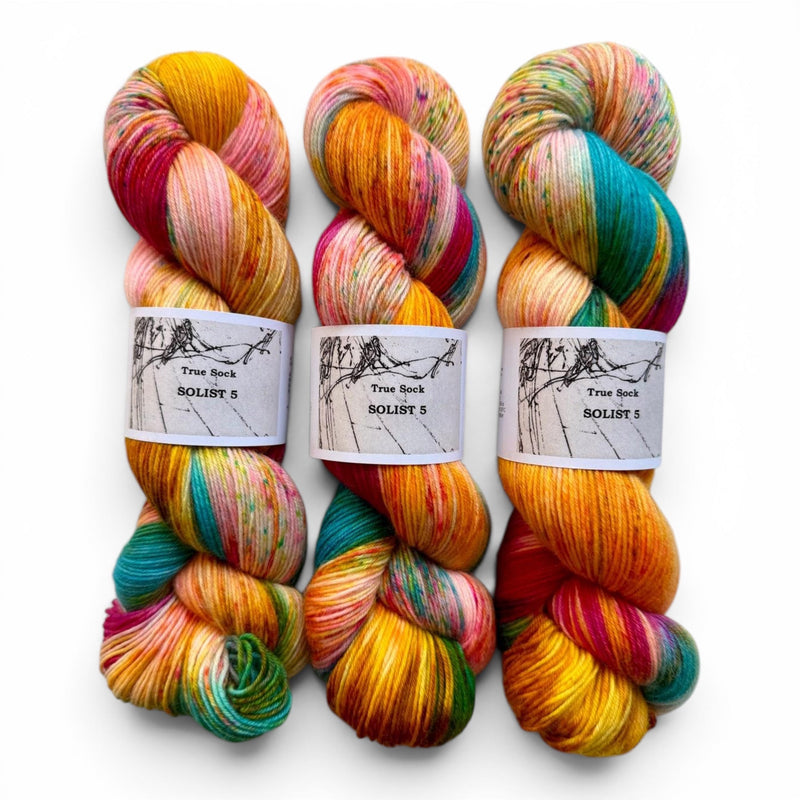 Atelier Franziska Uhl HANDGEFÄRBTE SOCKENWOLLE - TRUE SOCK - BONIFAKTUR - Solist 5 - Atelier Franziska Uhl HANDGEFÄRBTE SOCKENWOLLE - TRUE SOCK
