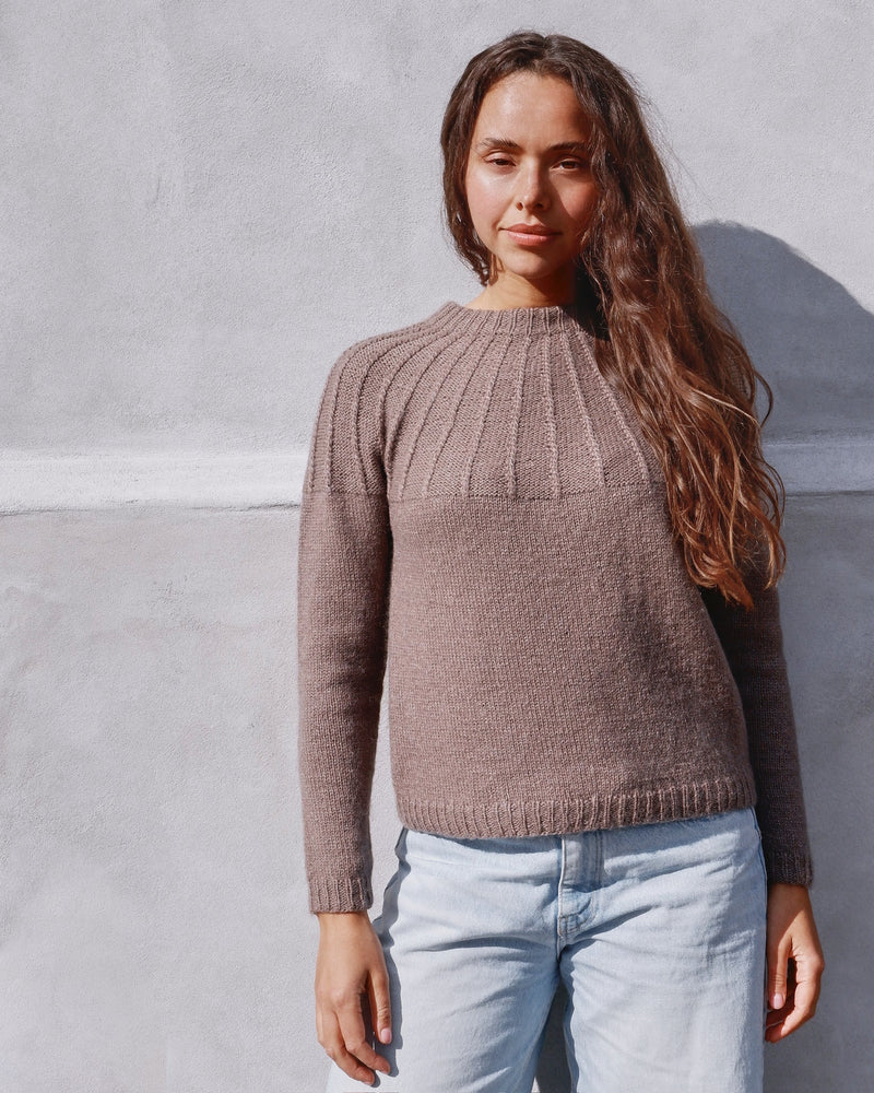 Bjørk Sweater – Strickanleitung & Garnpaket