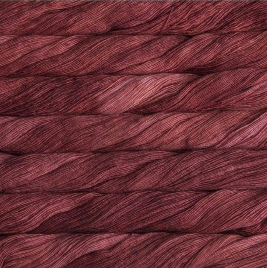 Malabrigo Lace - BONIFAKTUR - 042 Garnet - Malabrigo Lace