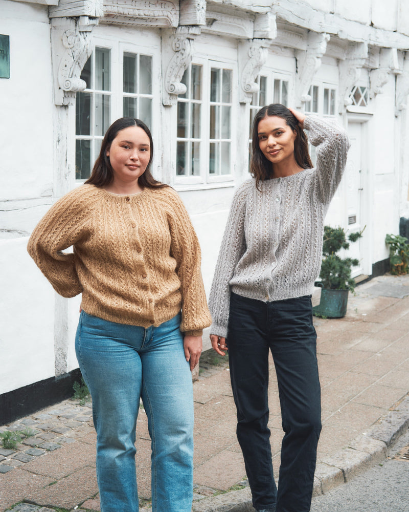 Waffle Cardigan – Strickanleitung & Garnpaket - BONIFAKTUR - Kleinste -Waffle Cardigan – Strickanleitung & Garnpaket