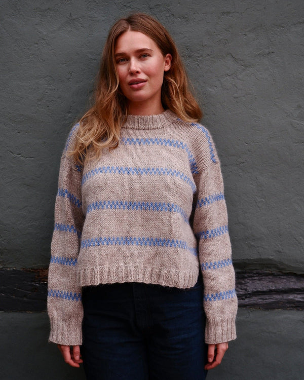 Lindgren Sweater – Strickanleitung & Garnpaket