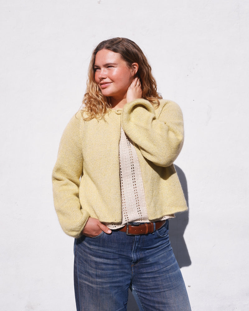 Audrey Cardigan – Strickanleitung & Garnpaket - BONIFAKTUR