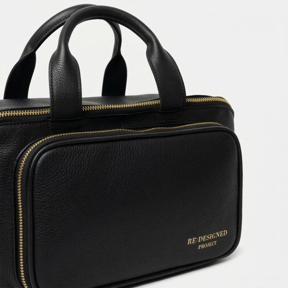 RE:DESIGNED Project 39 - BONIFAKTUR - Taupe - farbe_black - and - gold